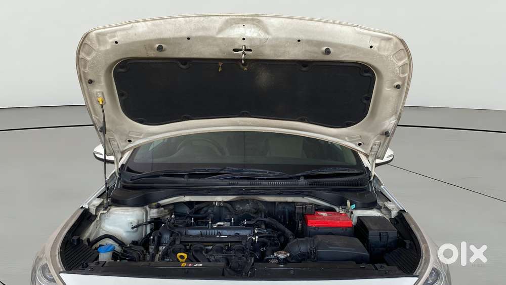 Hyundai Verna 1.6 Sx (o) Vtvt, 2018, Petrol