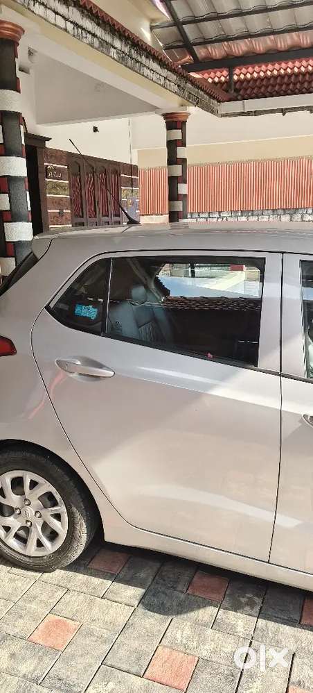 Hyundai Grand I10 2017 Petrol 58799 Km Driven