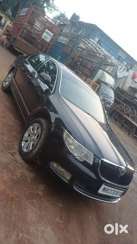 Skoda Superb Elegance 2011 Automatic