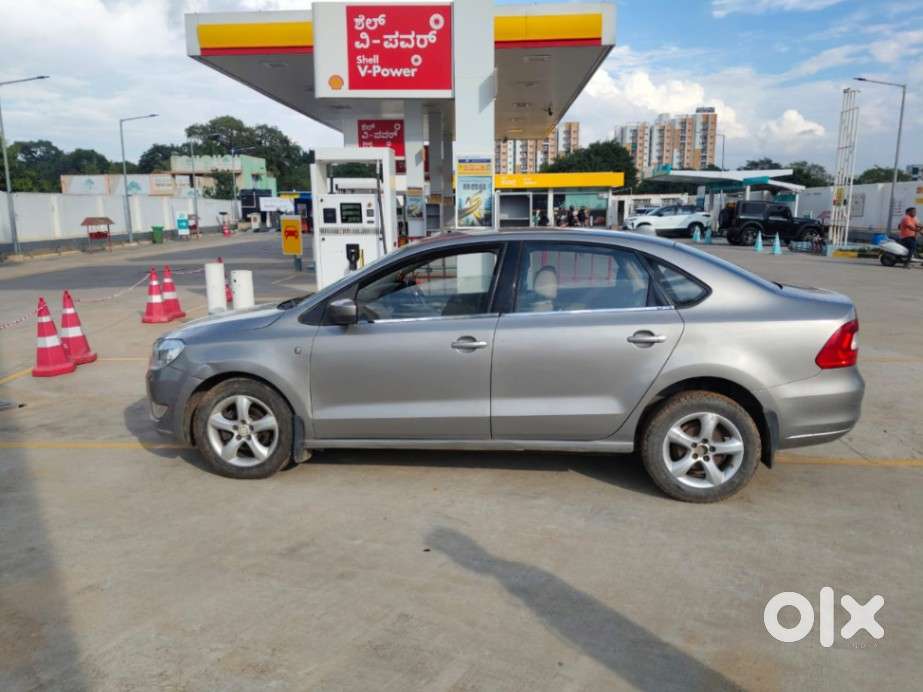 Skoda Rapid Elegance 1.6 Tdi Cr Manual, 2013, Diesel