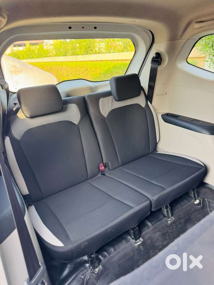 Renault Triber Rxl, 2023, Petrol