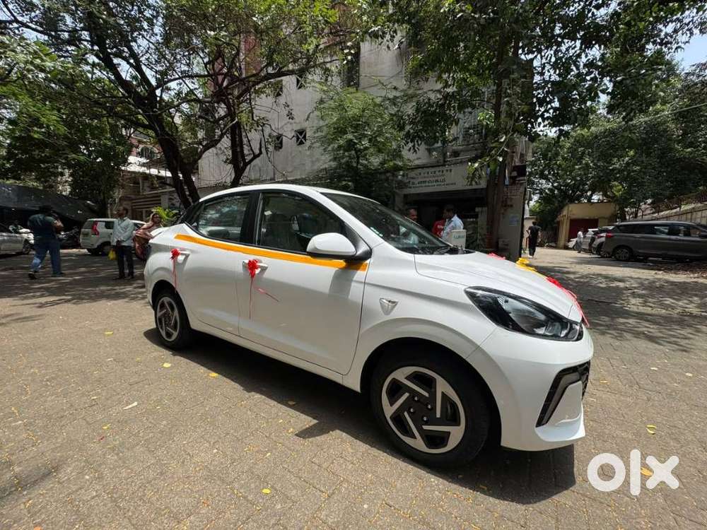 Hyundai Aura, 2026, Cng & Hybrids