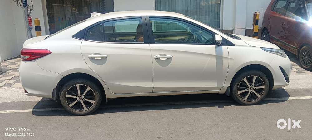 Toyota Yaris G Cvt, 2021, Petrol
