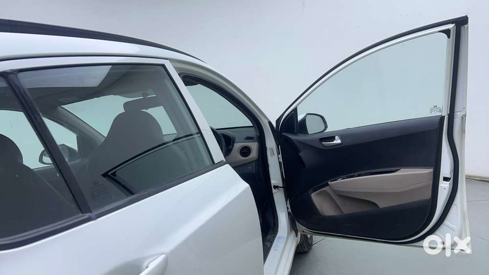 Hyundai Grand I10 1.1 Crdi Sportz, 2016, Diesel