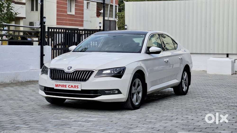 Skoda Superb Style 1.8 Tsi At, 2016, Petrol