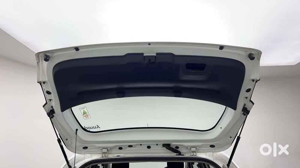 Tata Altroz 1.2 Xm Plus, 2023, Petrol