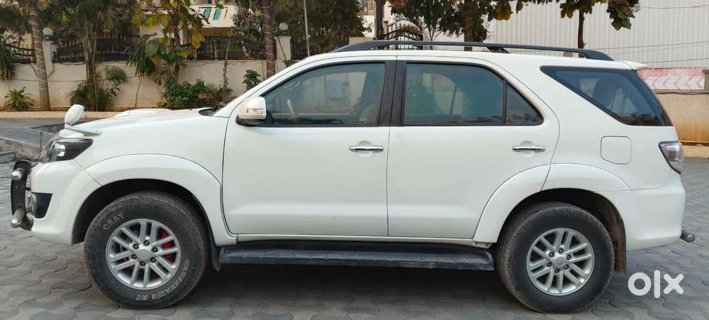 Toyota Fortuner 3.0 4x2 Mt, 2013, Diesel