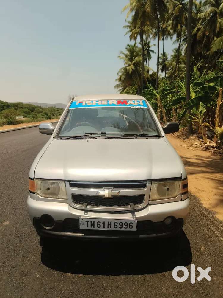 Chevrolet Tavera 2015