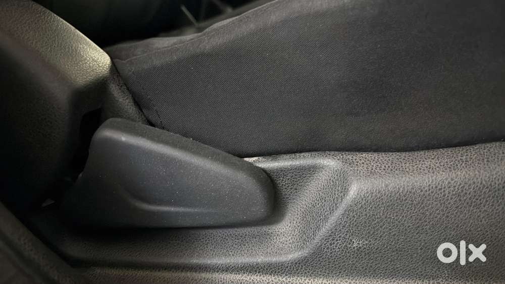 Renault Kwid 1.0 Rxt Amt Opt, 2017, Petrol