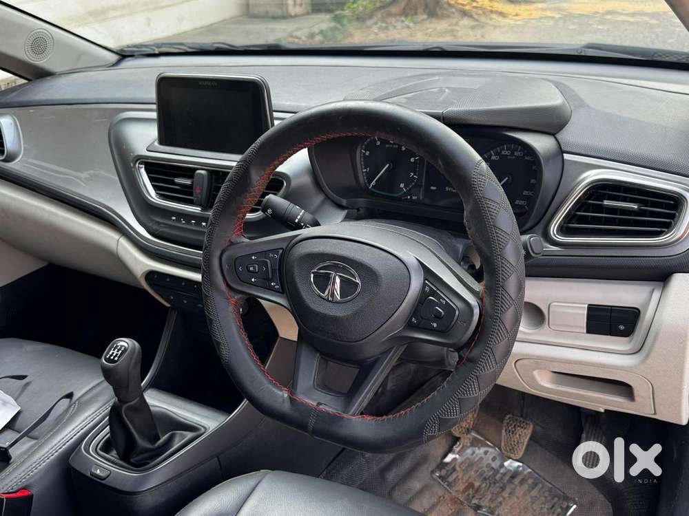 Tata Altroz 1.2 Xm Plus, 2024, Petrol
