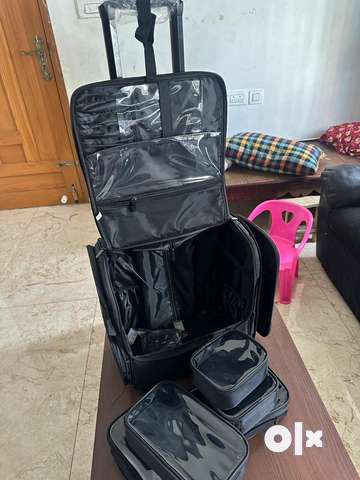 Makeup vanity trolley bag hotsell