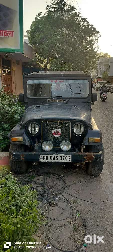 Mahindra Thar Manual Black Colour Modified  With Ac