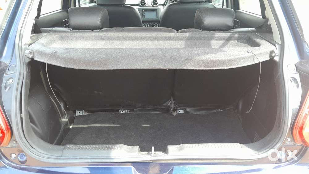 Maruti Suzuki Swift Amt Zxi, 2018, Petrol