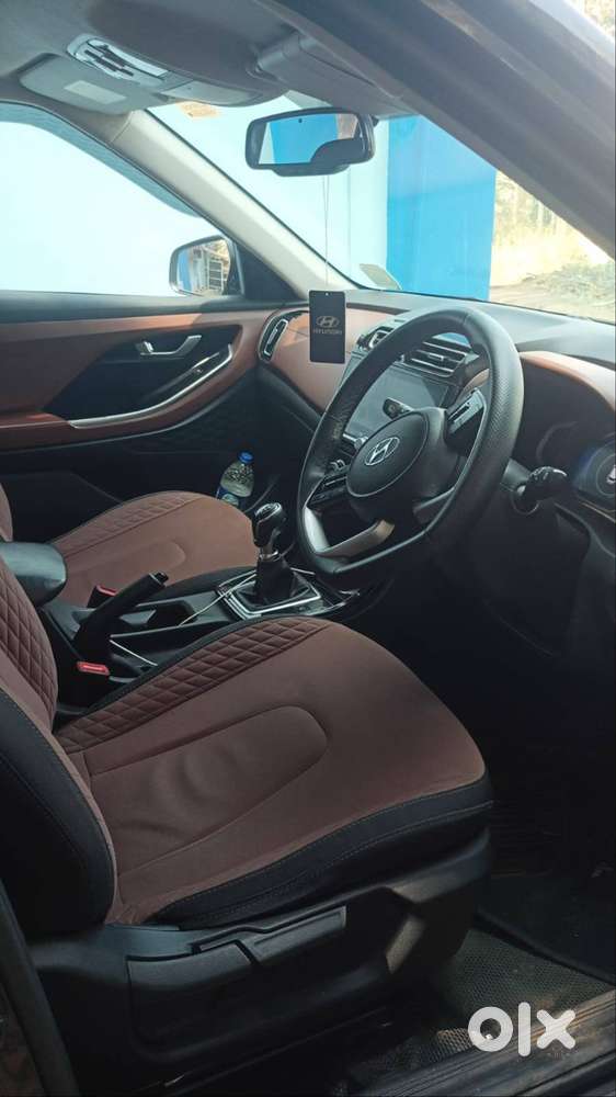 Hyundai Alcazar Prestige Manual 6seater 2022