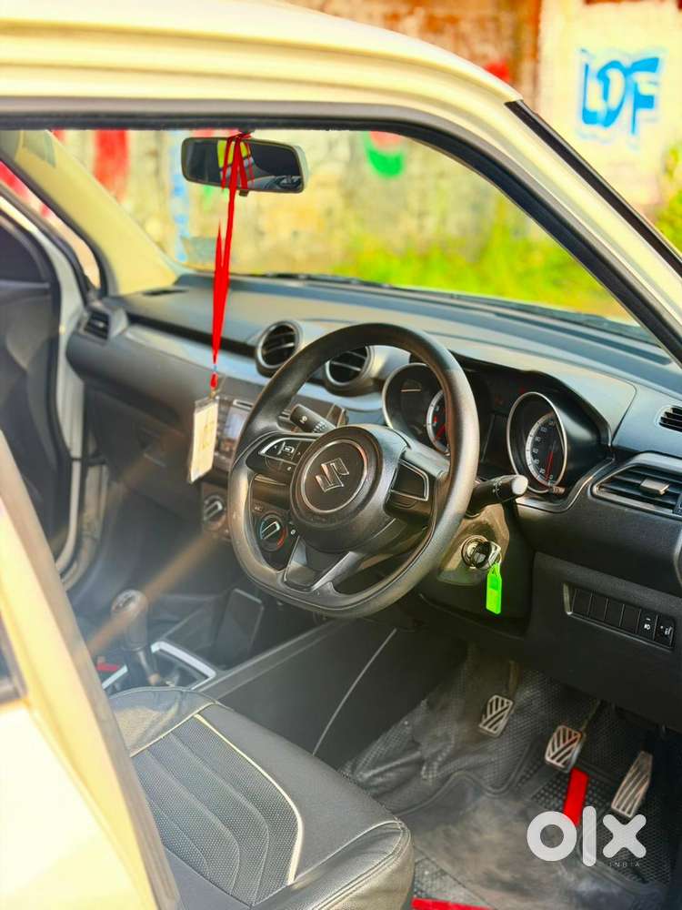 Maruti Suzuki Swift Vxi + Manual, 2019, Petrol