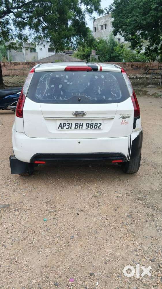 Ford Figo Titanium At, 2010, Petrol