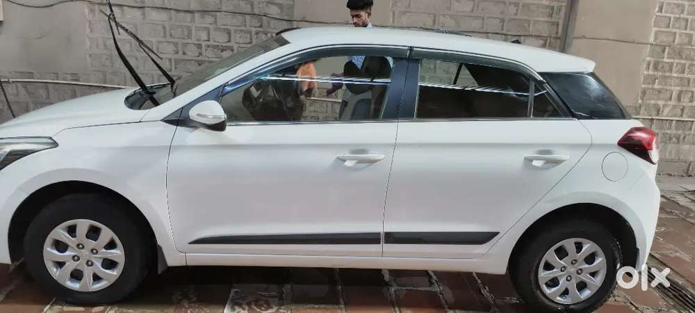 Hyundai I20 2017 Petrol Well Maintained