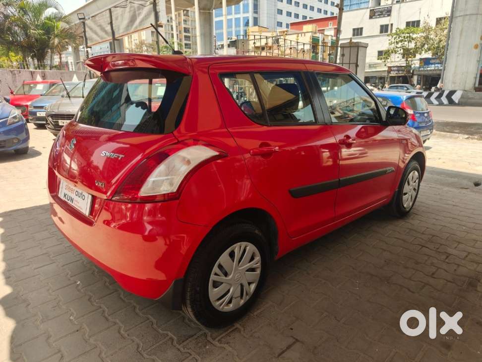 Maruti Suzuki Swift Vxi, 2016, Petrol