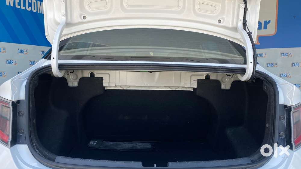 Hyundai Aura Sx Manual, 2022, Petrol