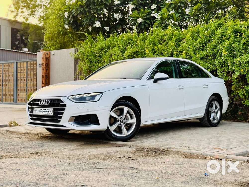 Audi A4 2.0 Technology 40 Tfsi, 2024, Petrol