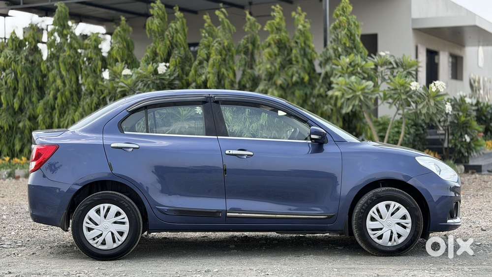 Maruti Suzuki Dzire 1.2 Vxi Cng, 2022, Cng & Hybrids