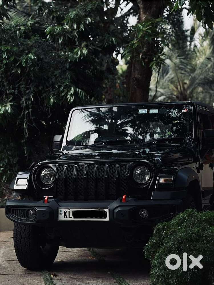 Mahindrathar Petrol Automatic 4*4 Single Owner