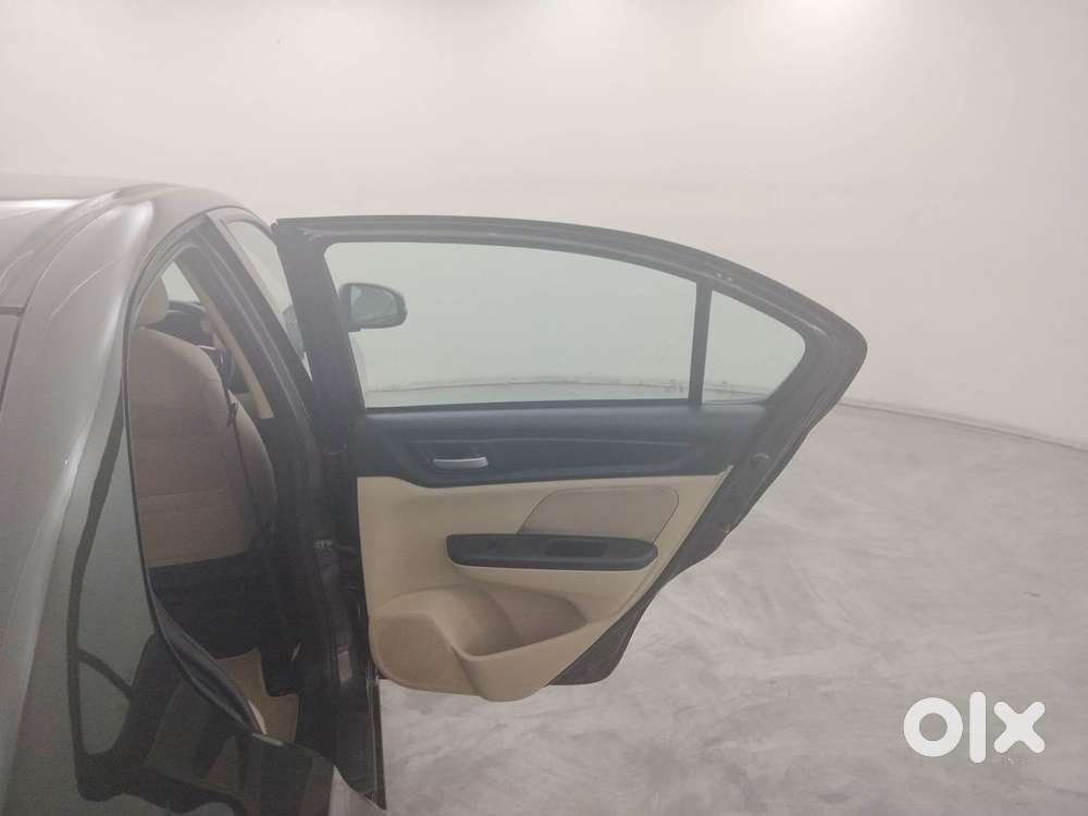 Honda Amaze [2021-2023] 1.2 Vx I-vtec Mt, 2022, Petrol