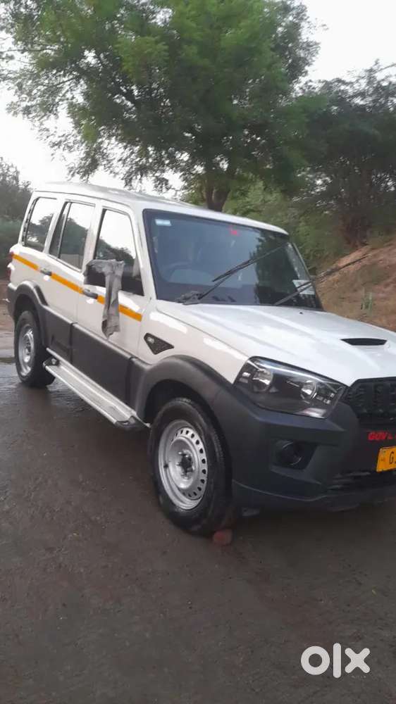 Mahindra Scorpio Classic 2021 Diesel Well Maintained