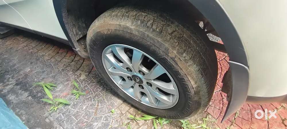 Mahindra Xuv500 2017 Diesel Well Maintained