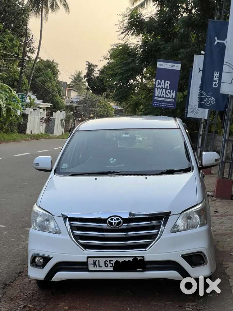 2015 Model Well Maintained Manual Car - 160000 Km