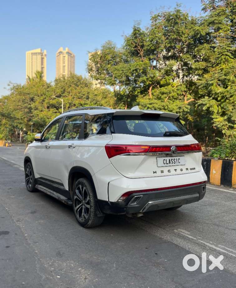 Mg Hector Plus Sharp Pro 1.5 Turbo Petrol Cvt 6 Str, 2023, Petrol