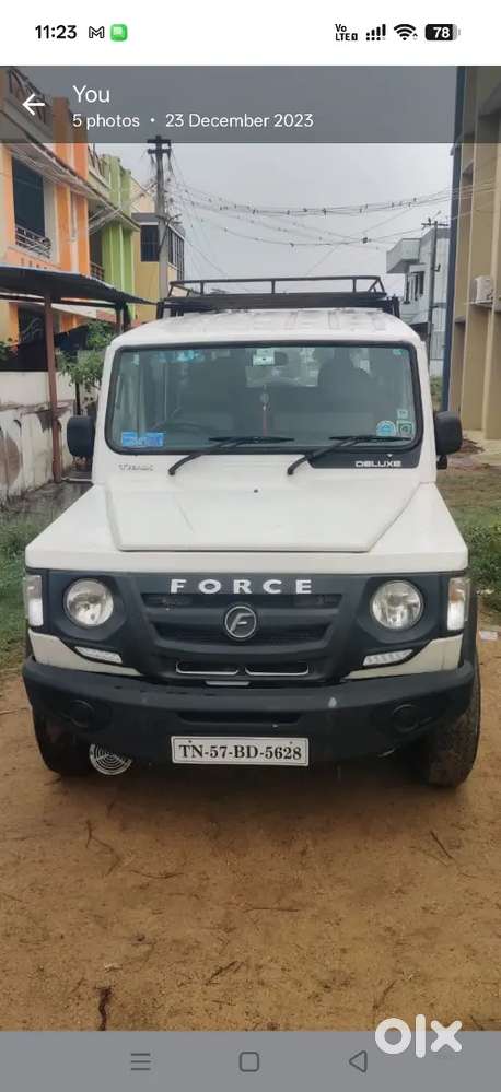 Force Motors Trax 2017