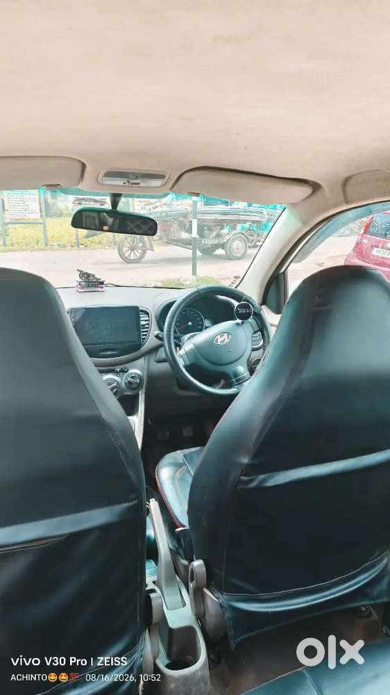 Hyundai I10 Sportz At 2011