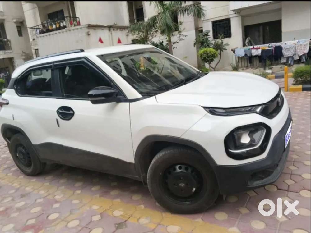 Tata Punch 1.2 Revotron Petrol Manual 2024