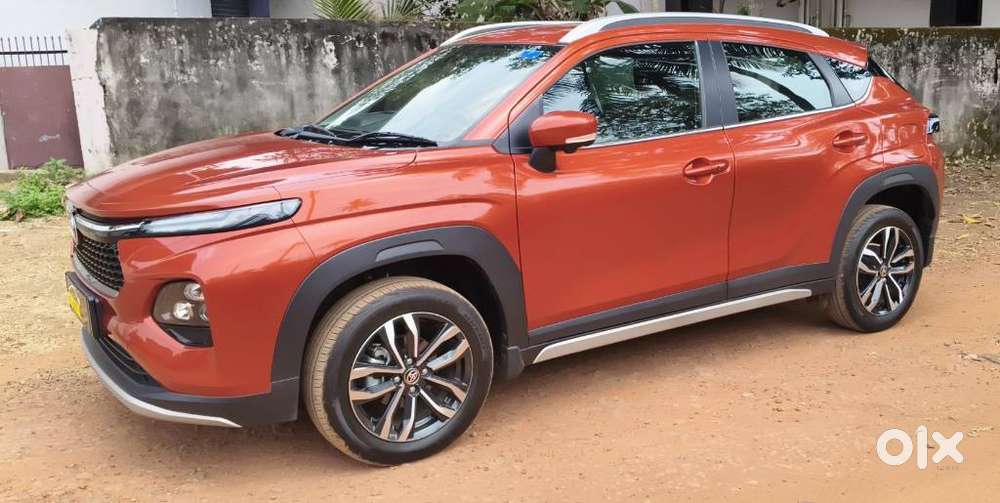 Toyota Urban Cruiser Taisor V 1.0 Petrol At, 2024, Petrol