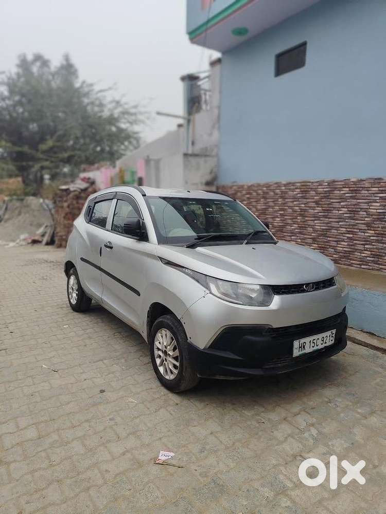 Mahindra Petrol Car 2016