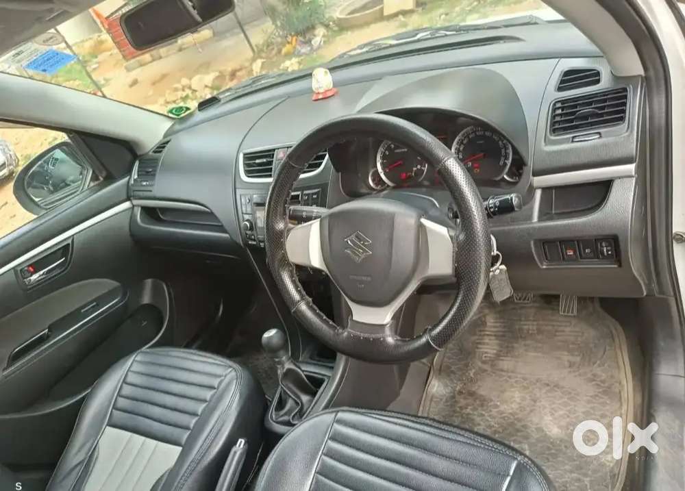 Maruti Suzuki Swift 2017 Petrol 48000 Km Driven