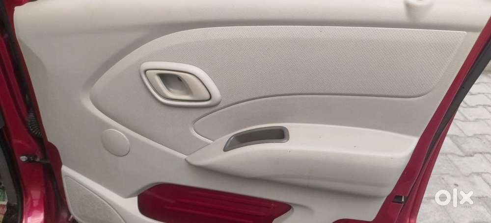 Datsun Redigo Limited Edition 2018, 2017, Petrol
