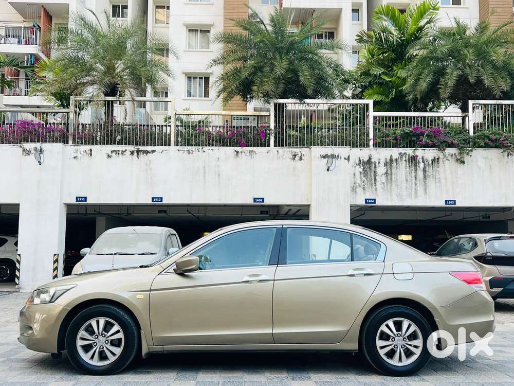 Honda Accord 2.4 Manual, 2008, Petrol