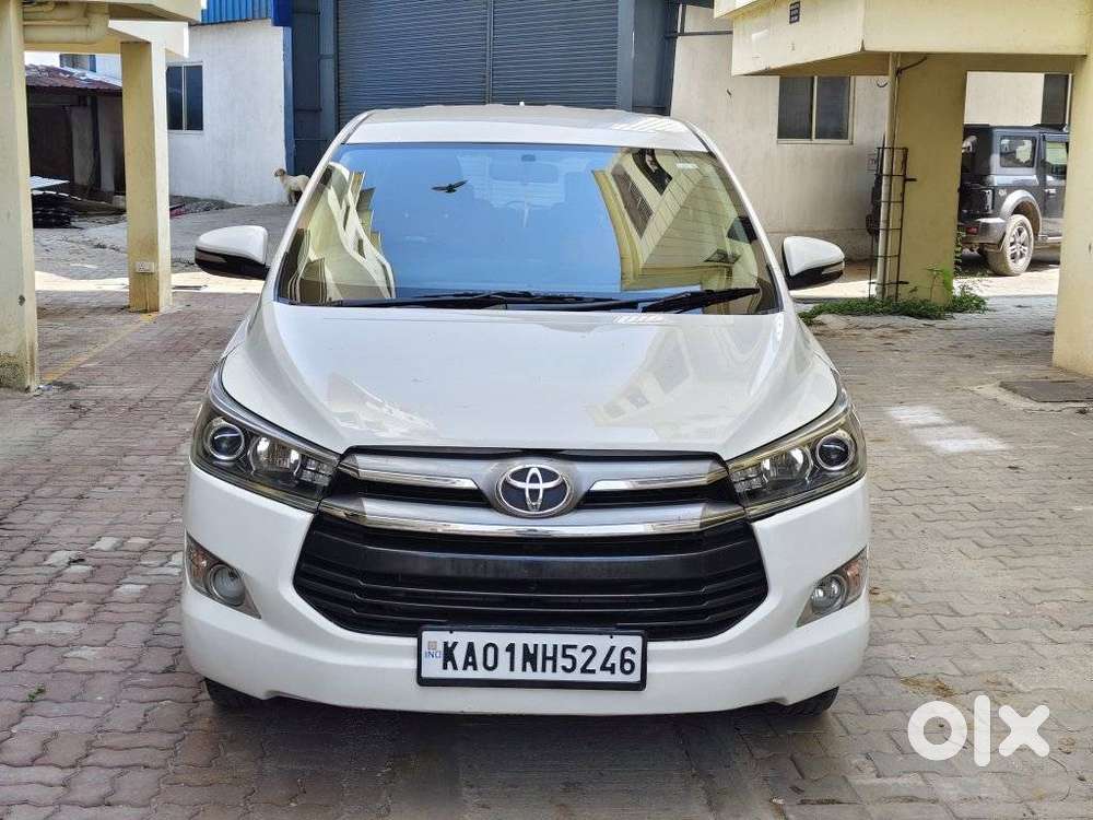 Toyota Innova Crysta 2.4 Vx Mt, 2017, Diesel