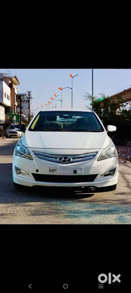 Hyundai Verna 1.6 Sx Crdi (o), 2015, Diesel