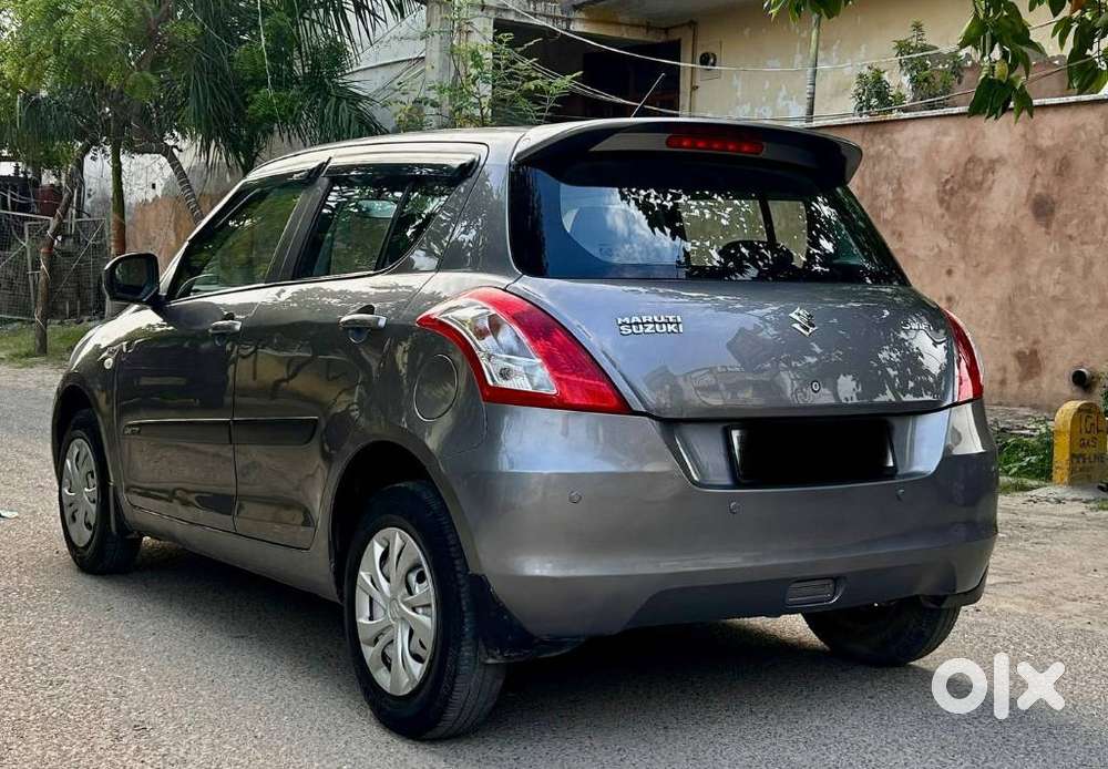 Maruti Suzuki Swift Lxi Option, 2017, Petrol