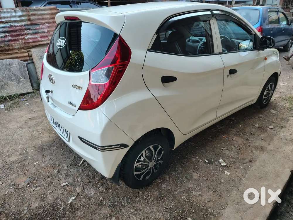 Hyundai Eon 2016 Petrol 66700 Km Driven