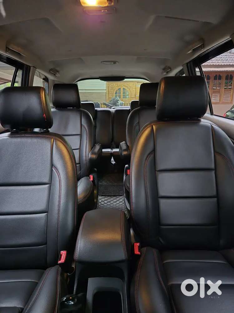 Toyota Innova 2015 Diesel Well Maintained