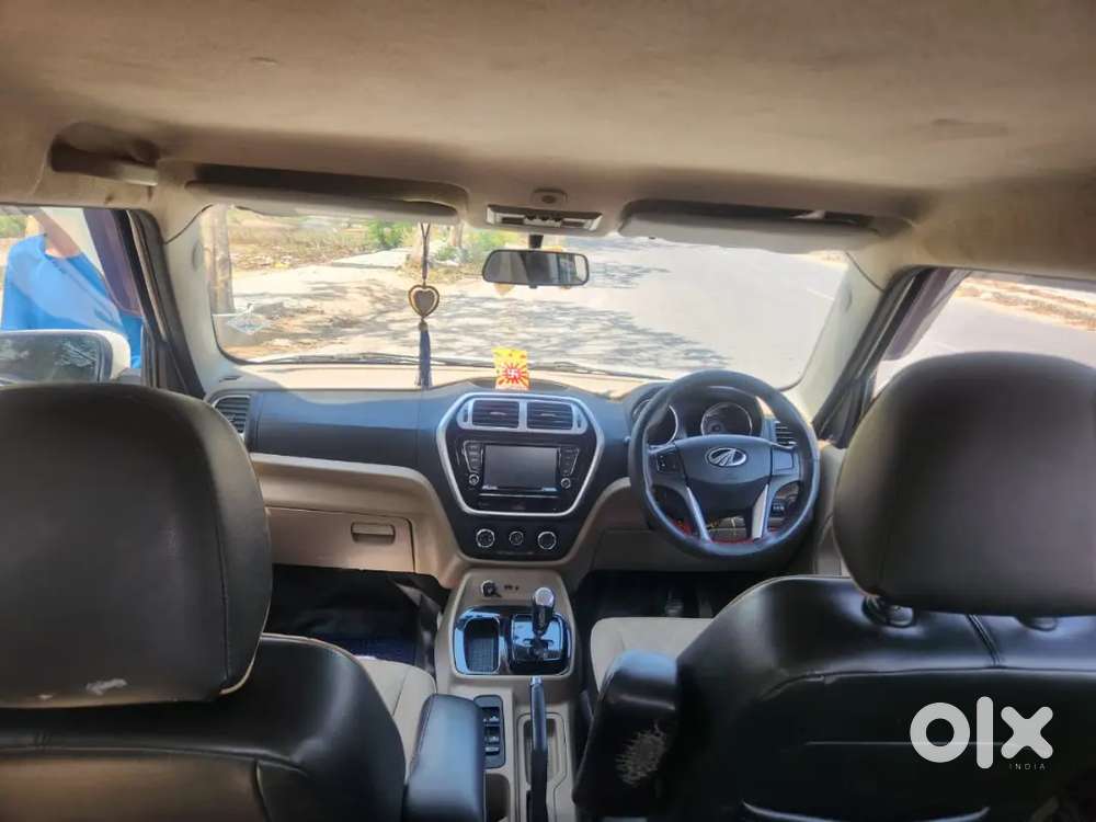 Mahindra Tuv 300 Amt 2018 Diesel 98000 Km Driven