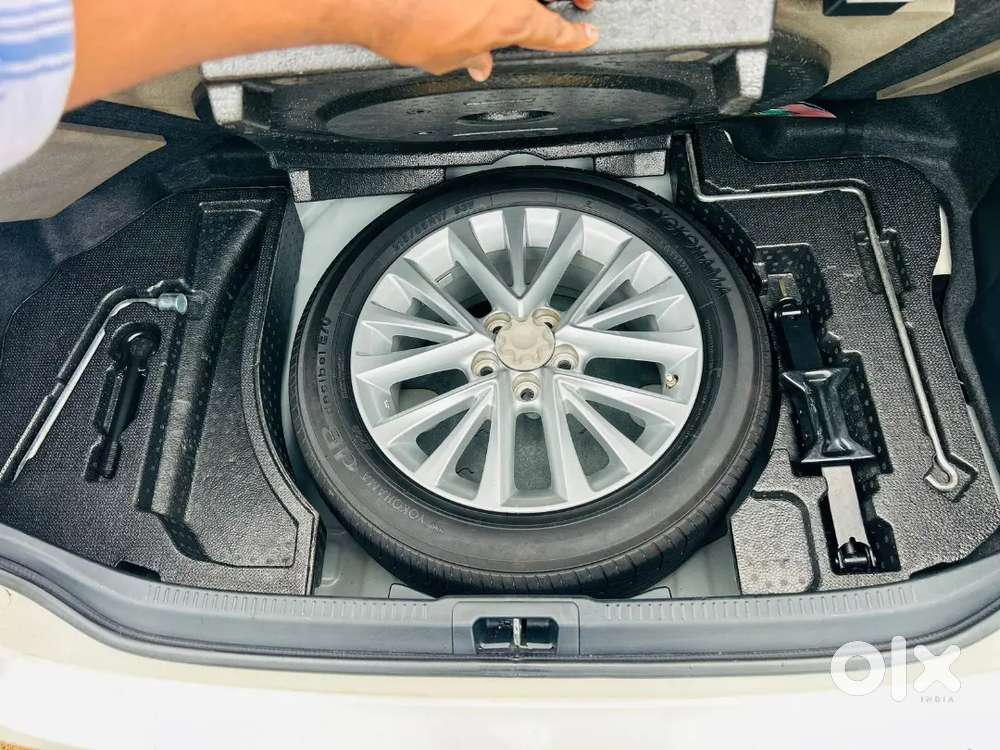 Toyota Camry 2017 Hybrid