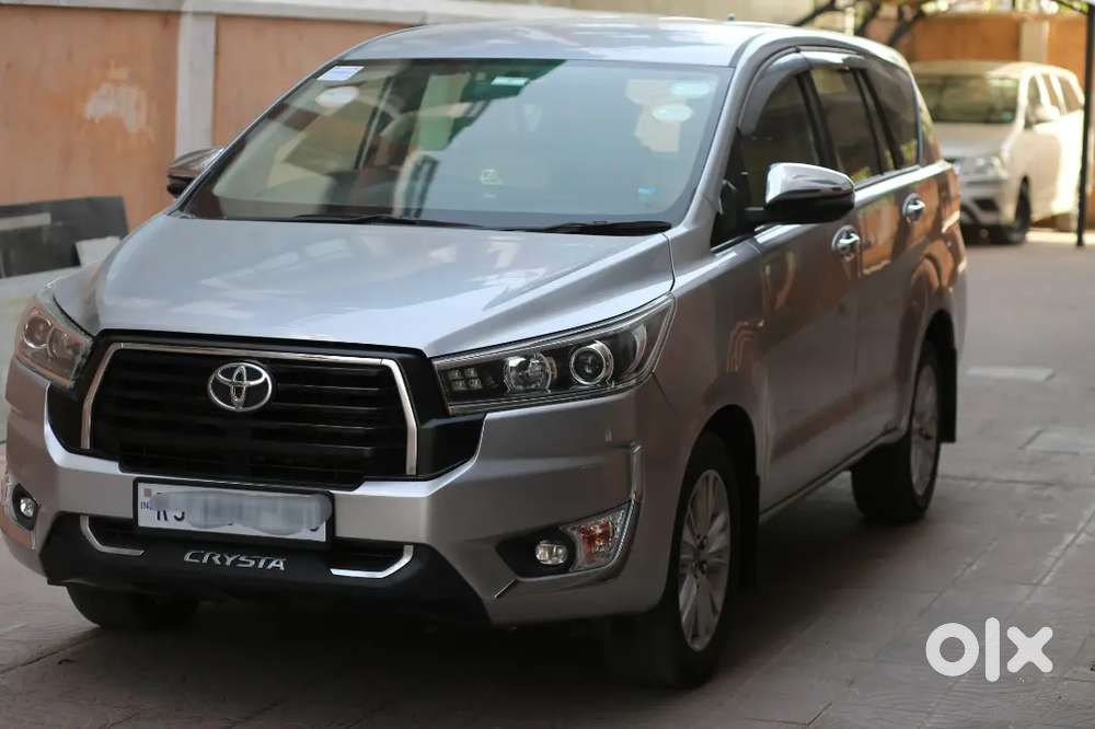 Toyota Innova Crysta 2020 Diesel 170000 Km Driven