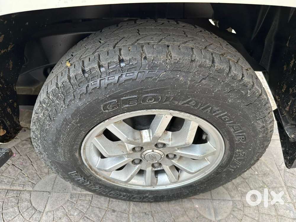 Mahindra Tuv 300 Mhawk100 T8, 2018, Diesel