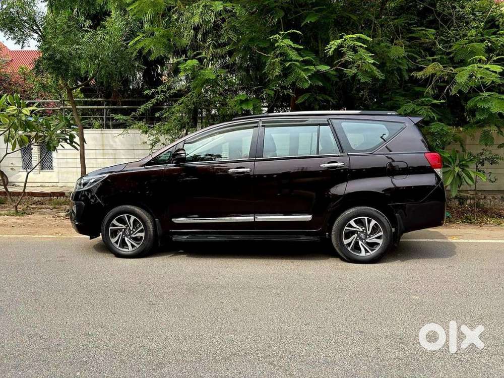 Toyota Innova Crysta G 7 Str, 2022, Diesel
