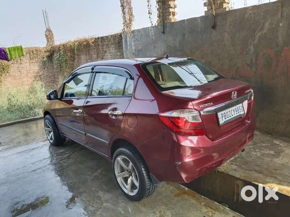 2nd Honda Amaze 2016 Manual Diesel